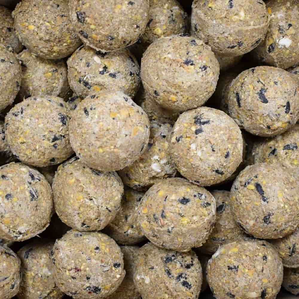 Meiseknøtt Premium med insekter 200 x ca.90 gram uten nett